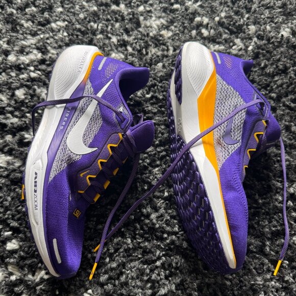 Nike LSU pegasus zoom running shoes - Picture 2 of 8